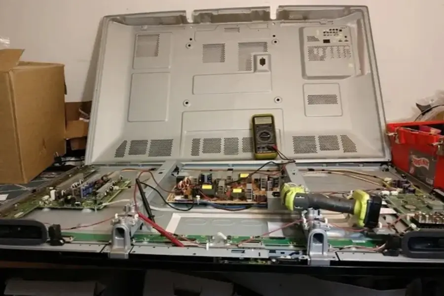 TV Repair Specialist in Atlanta, GA
